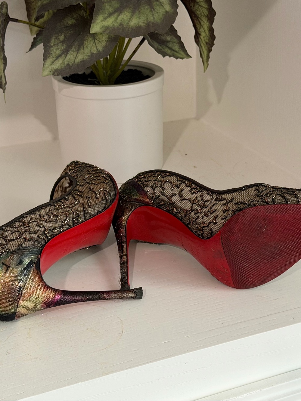 Christian Louboutin Follies Lace 100 Metallic Pumps Heels EU 36 - Picture 4 of 5